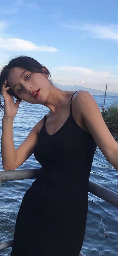 深夜观影新选择：数字平台如何改变我们的电影体验